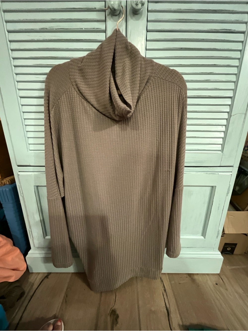 Men's Taupe Long-Sleeve Waffle Knit Hooded Sweater